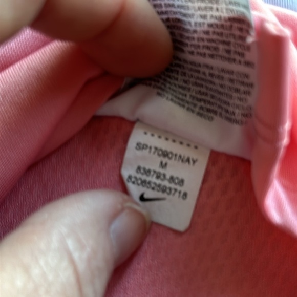 Women Nike tank top​ - Picture 3 of 6